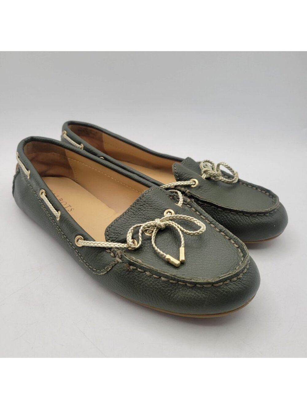 Talbots Jessie Loafers Sage Green Pebbled Leather Braided Gold Tassels Women 7.5